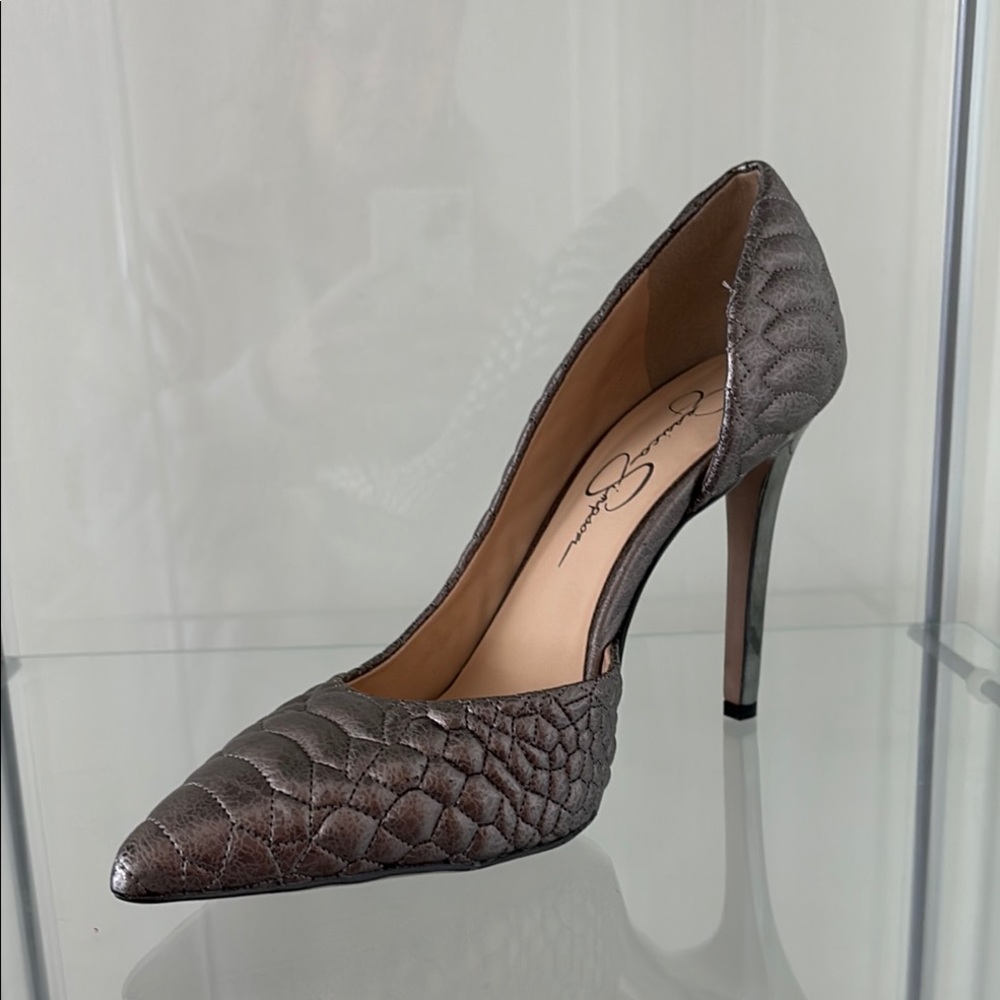 Jessica Simpson Pewter Textured Heels - Picture 1 of 1
